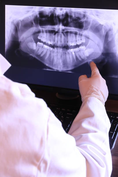 Best Emergency Cosmetic Dentistry (e.g., broken veneers) in Sugar Land, TX